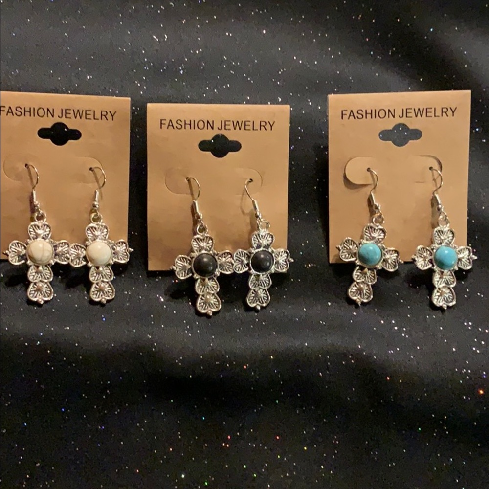 Chose color Cross earrings vintage metal look